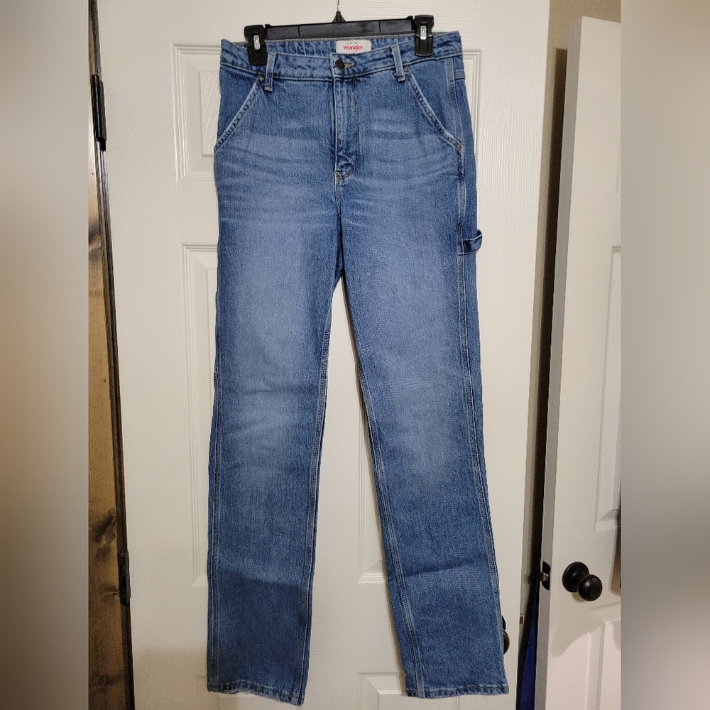 Wrangler Womans Mid Rise Loose Straight Carpenters Size 6